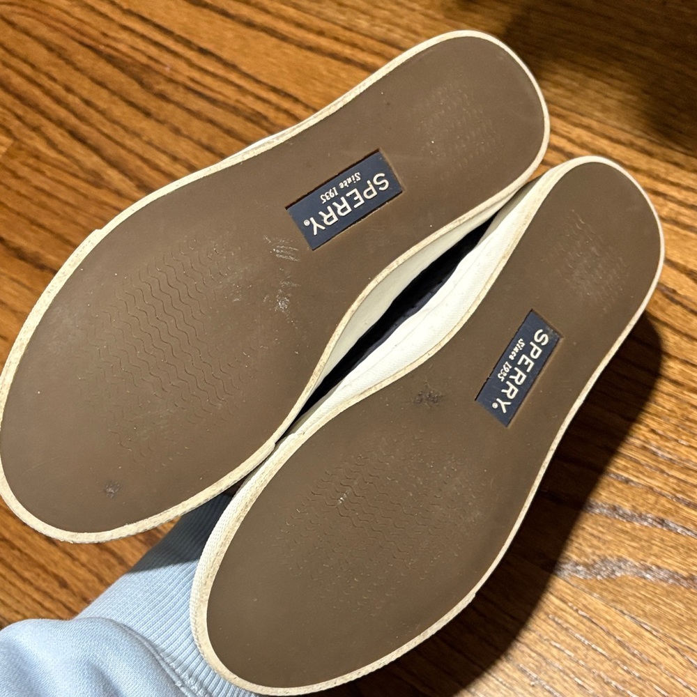 Women’s navy Sperry slip on sneakers - Picture 2 of 3